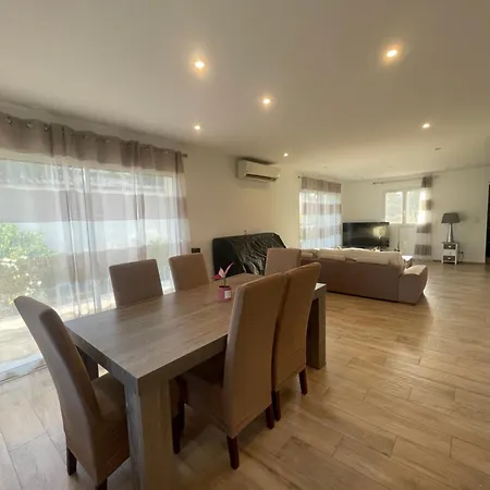 Maison Lumineuse A Porto-vecchio