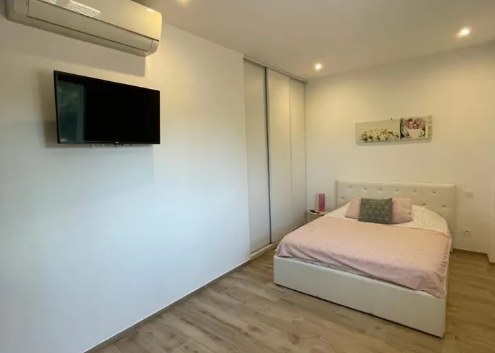 Maison Lumineuse A Porto-vecchio Porto Vecchio